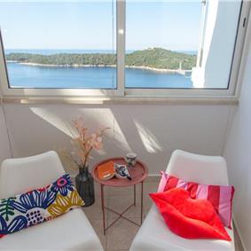 2 Bedroom Apartment with Sea view Balcony near Dubrovnik Old Town, Sleeps 4